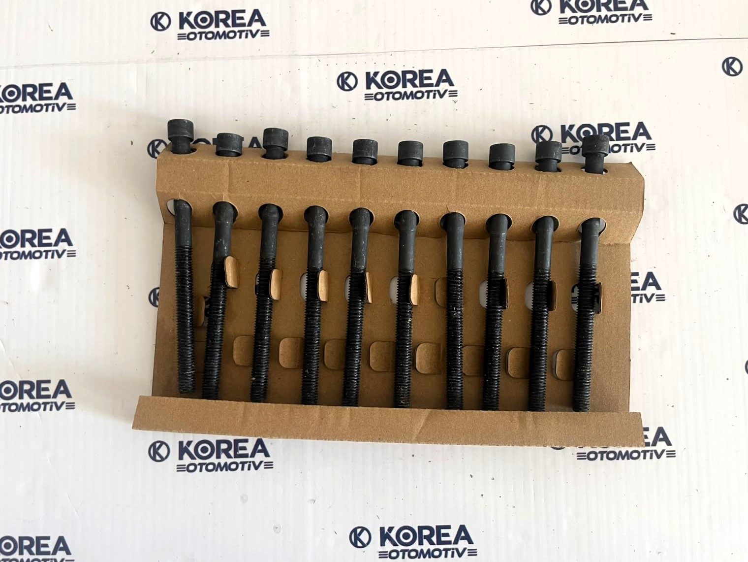 CİVATA SİLİNDİR KAPAK ACCENT BLUE 5V/İX35/SPORT TK